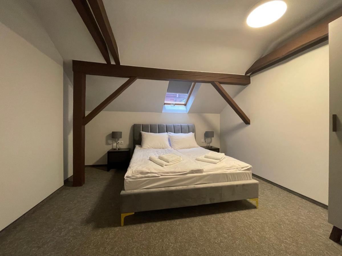 Hotel Red Ostrowiec Swietokrzyski Luaran gambar