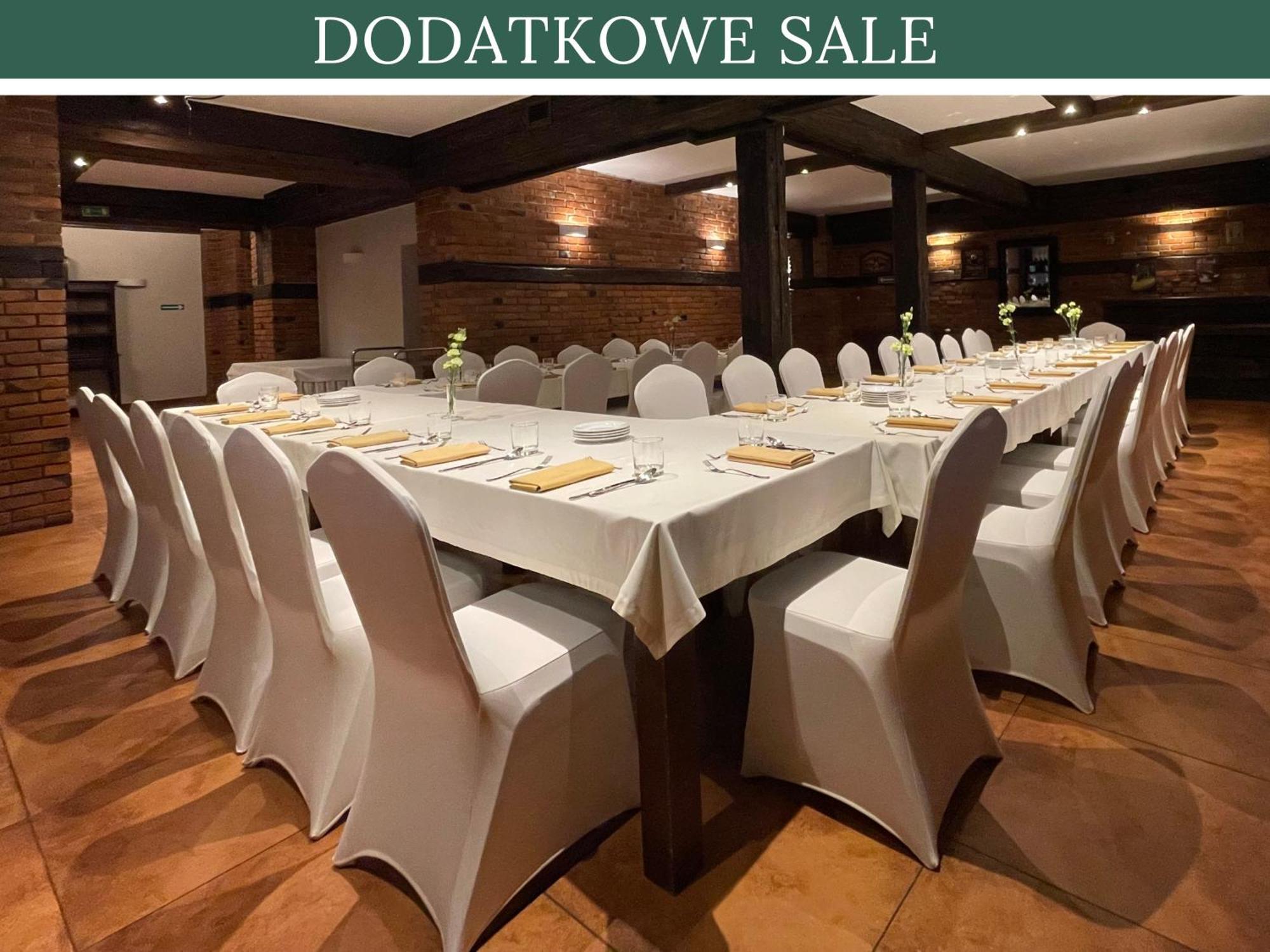 Hotel Red Ostrowiec Swietokrzyski Luaran gambar