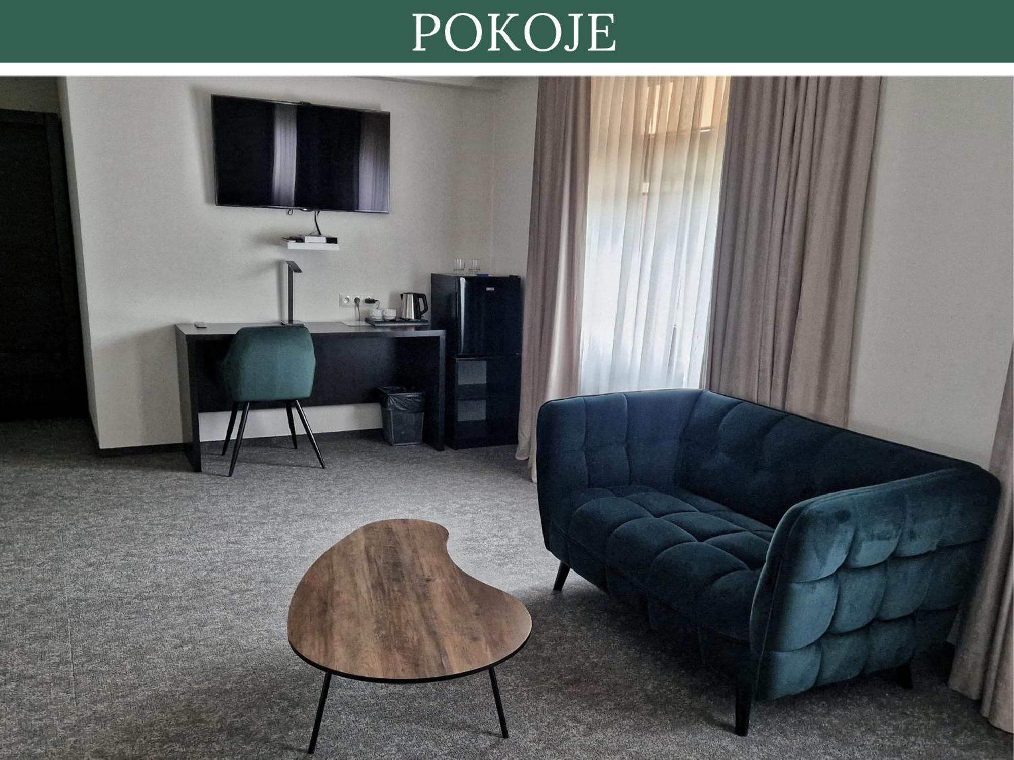 Hotel Red Ostrowiec Swietokrzyski Luaran gambar